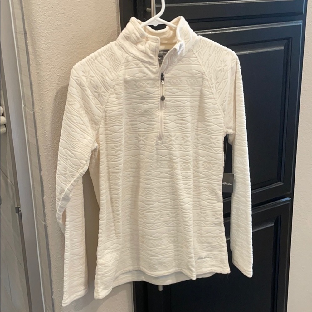 Long sleeve light weight top